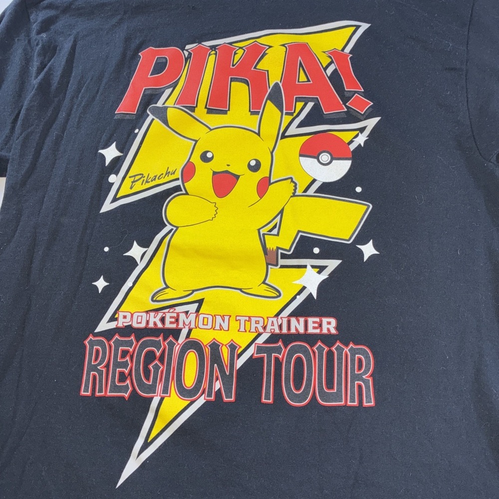 Pokémon Trainer Pikachu Region Tour Shirt Men's Size L - Picture 3 of 10